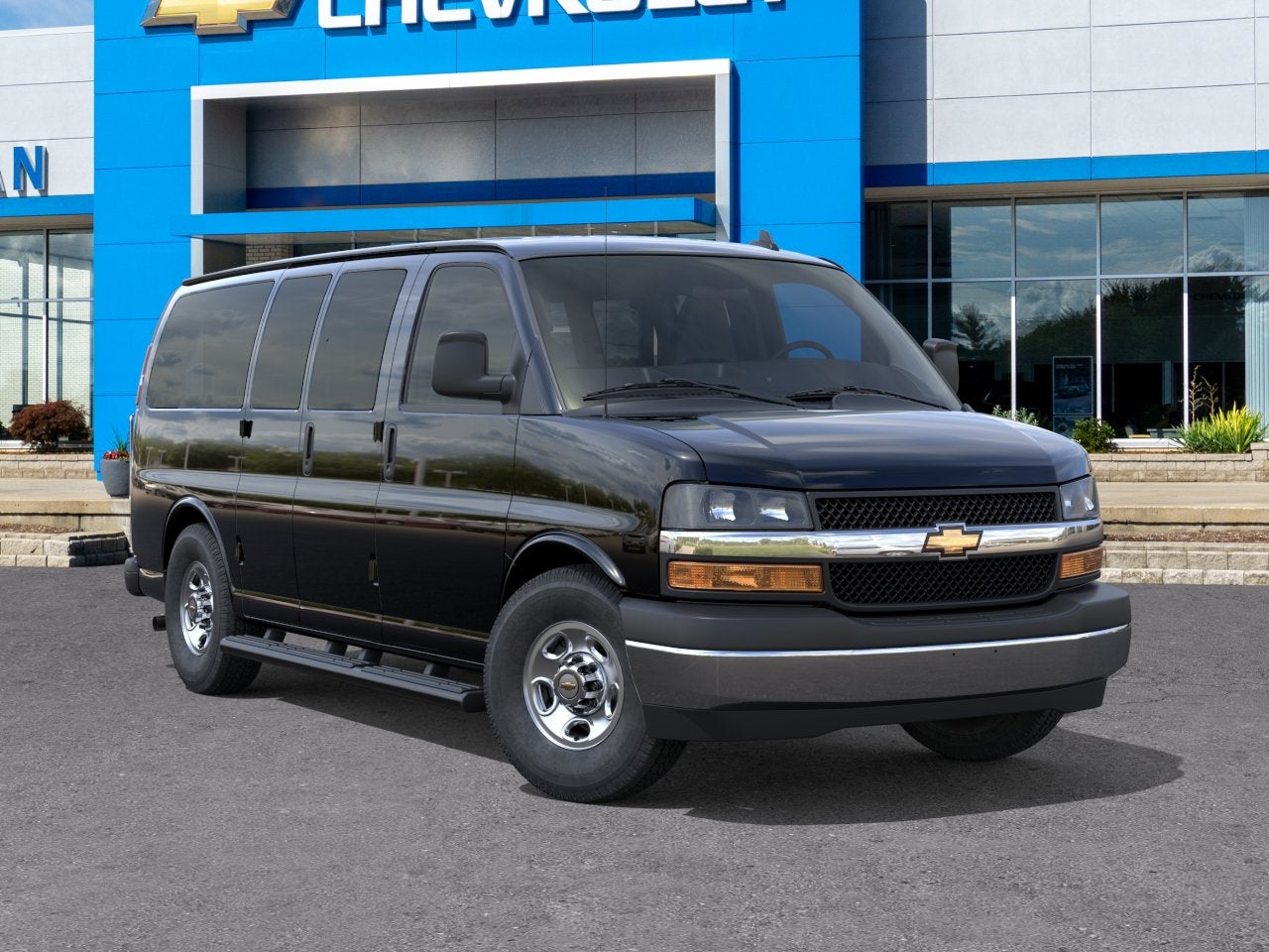 2026 Chevrolet Express Passenger 1LT