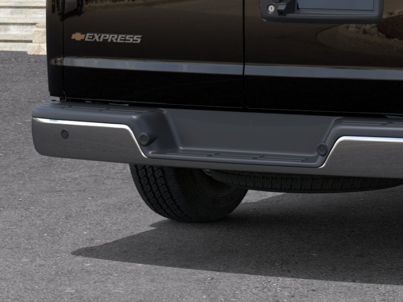 2026 Chevrolet Express Passenger 1LT