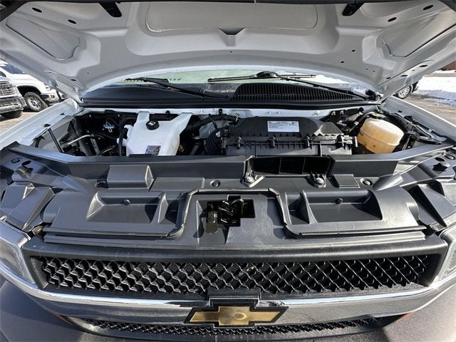 2024 Chevrolet Express Passenger 2500 1LT