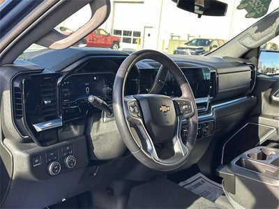 2022 Chevrolet Silverado 1500 LT (2FL)