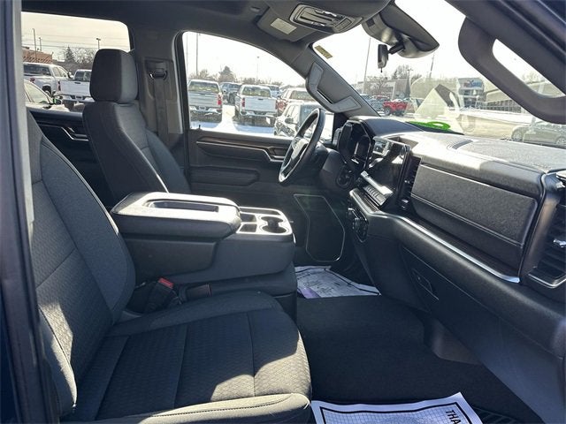 2022 Chevrolet Silverado 1500 LT (2FL)