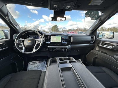 2025 Chevrolet Silverado 1500 LT (2FL)