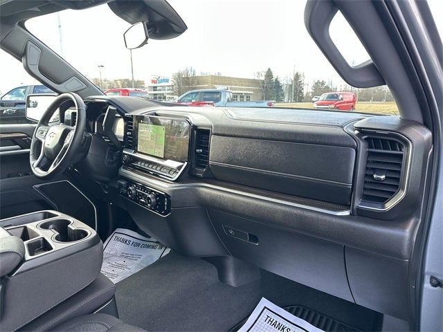 2025 Chevrolet Silverado 1500 LT (2FL)