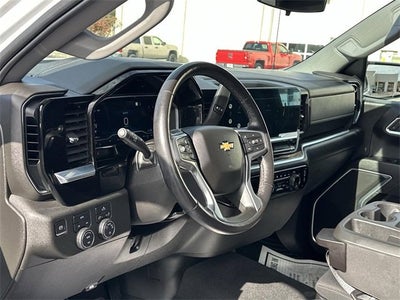 2022 Chevrolet Silverado 1500 LT (2FL)