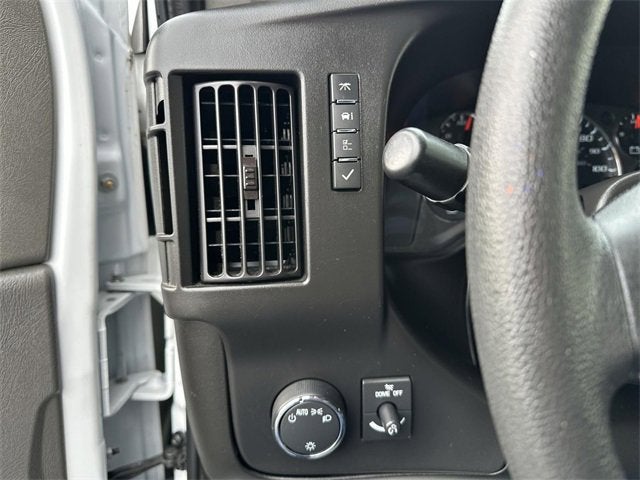 2024 Chevrolet Express Cargo 2500 WT