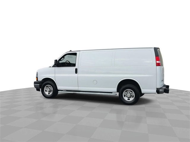 2024 Chevrolet Express Cargo 2500 WT