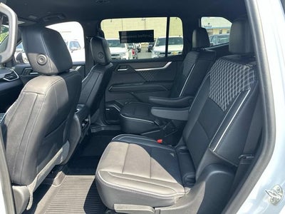 2024 GMC Acadia Denali