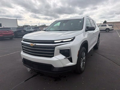 2024 Chevrolet Traverse LT