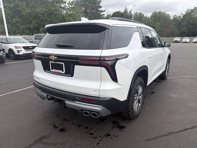2024 Chevrolet Traverse LT