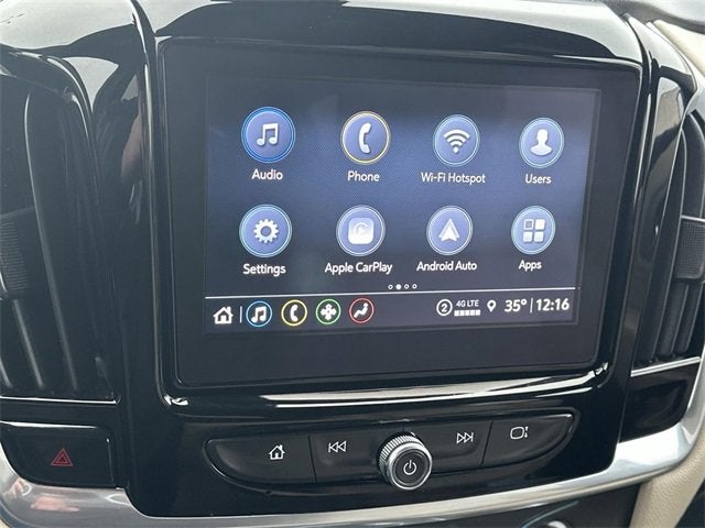 2022 Chevrolet Traverse LT Leather