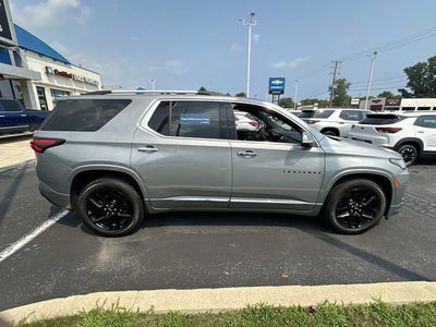 2023 Chevrolet Traverse Premier