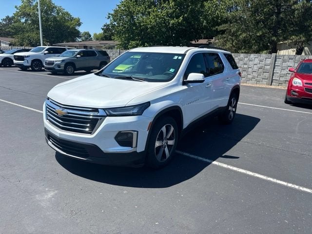2023 Chevrolet Traverse LT Leather