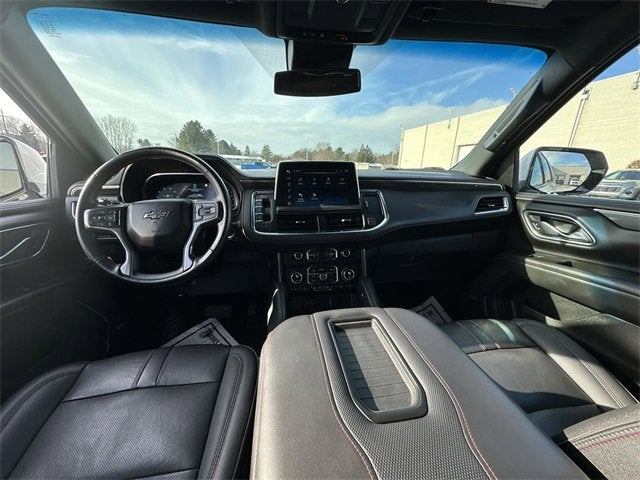 2023 Chevrolet Suburban RST