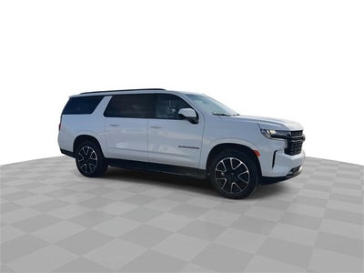 2023 Chevrolet Suburban RST