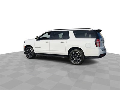 2023 Chevrolet Suburban RST