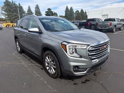 2024 GMC Terrain SLT