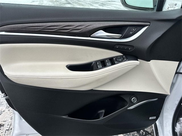 2022 Buick Enclave Avenir