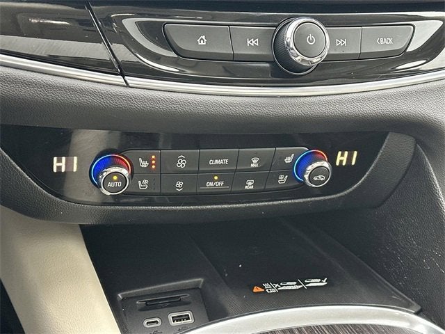 2022 Buick Enclave Avenir