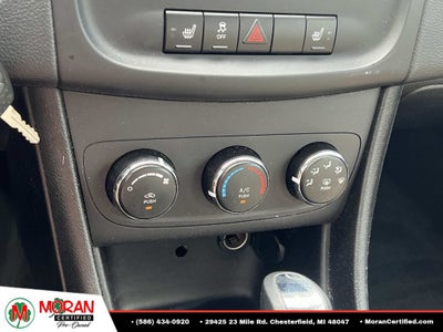 2013 Dodge Avenger SE V6