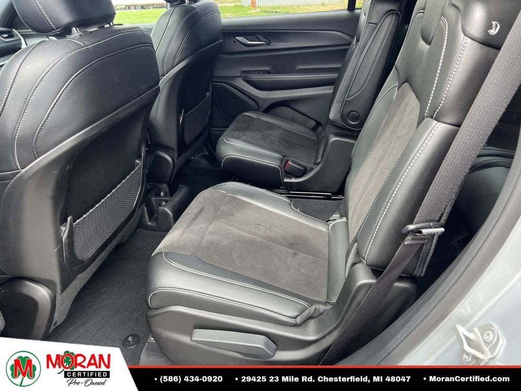 2024 Jeep Grand Cherokee L Altitude X 4x4
