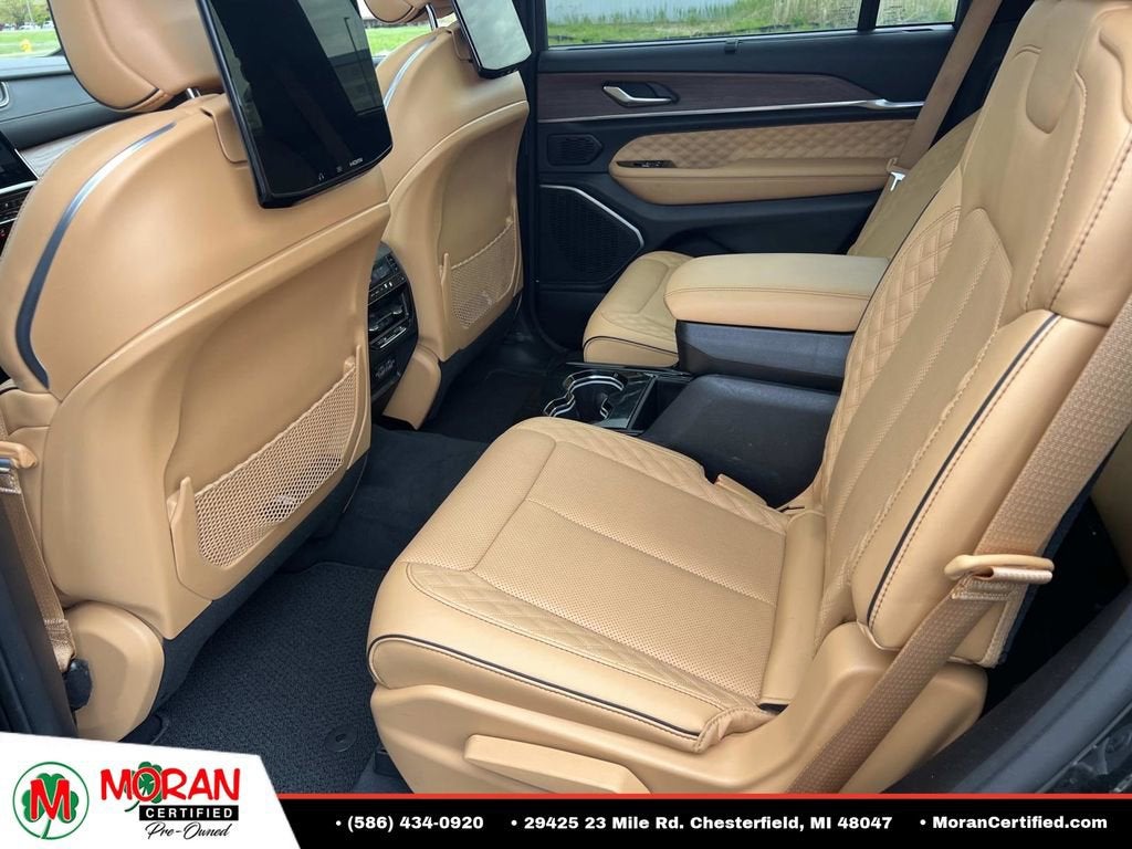 2023 Jeep Grand Cherokee L Summit 4x4