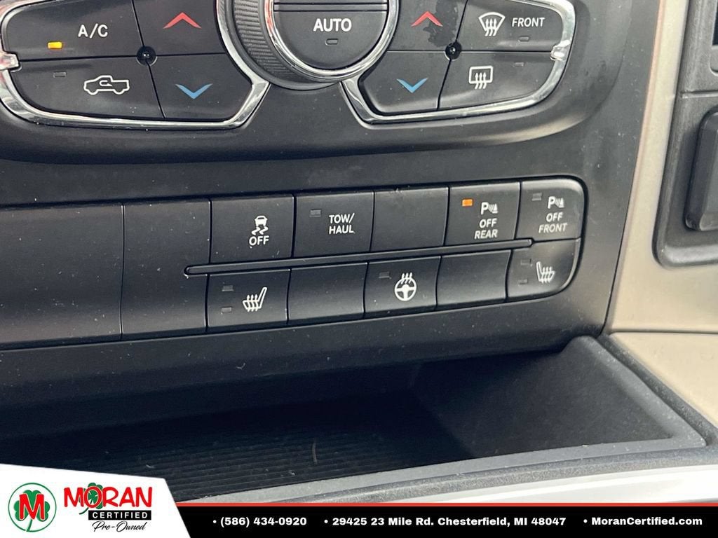 2018 RAM 1500 Big Horn Crew Cab 4x4 5'7" Box