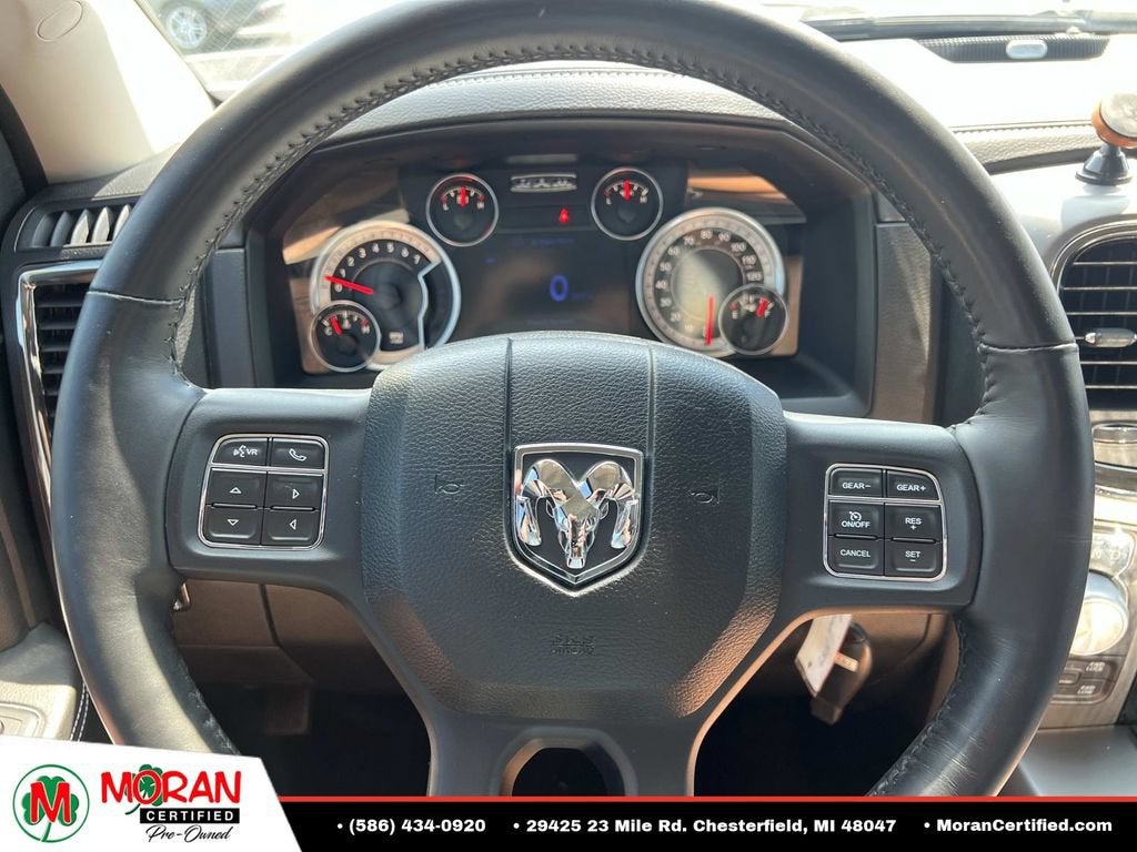 2017 RAM 1500 Night Crew Cab 4x4 5'7" Box