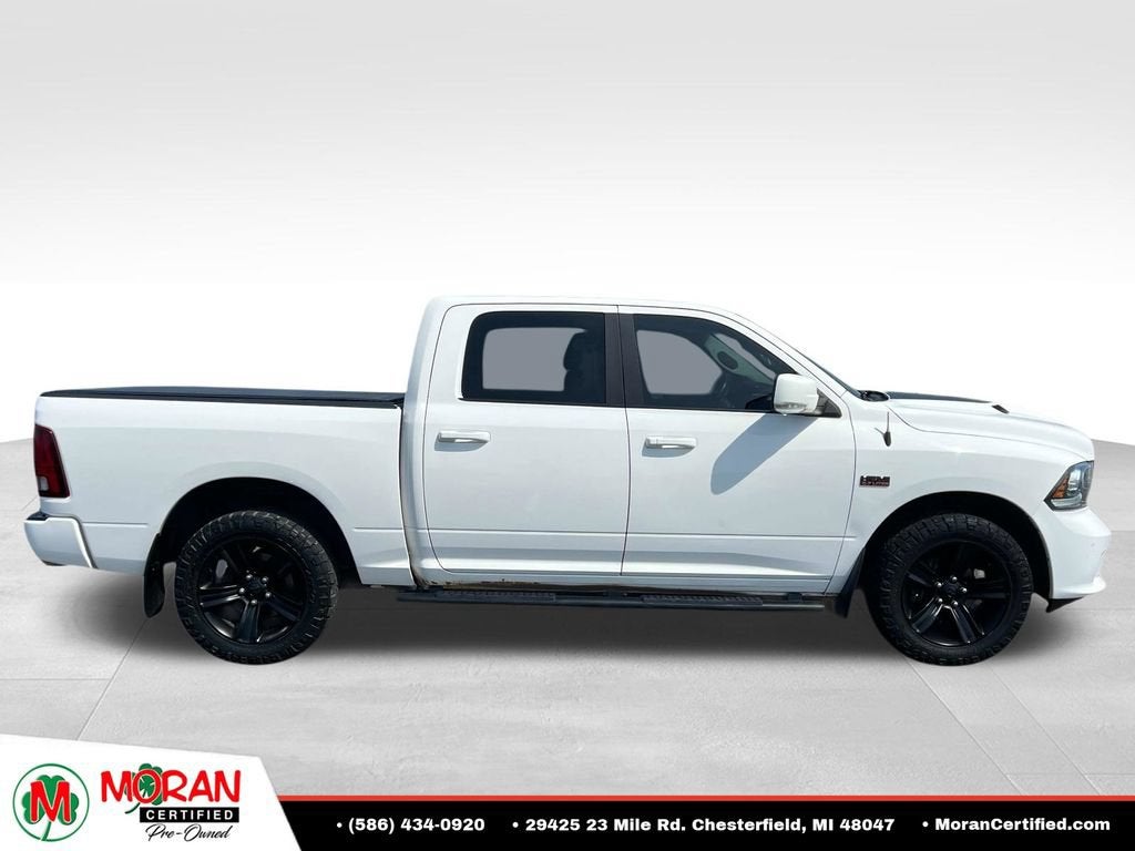 2017 RAM 1500 Night Crew Cab 4x4 5'7" Box