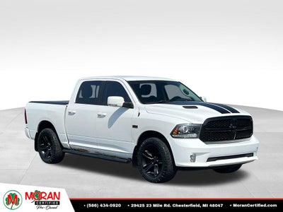 2017 RAM 1500 Night Crew Cab 4x4 5'7" Box