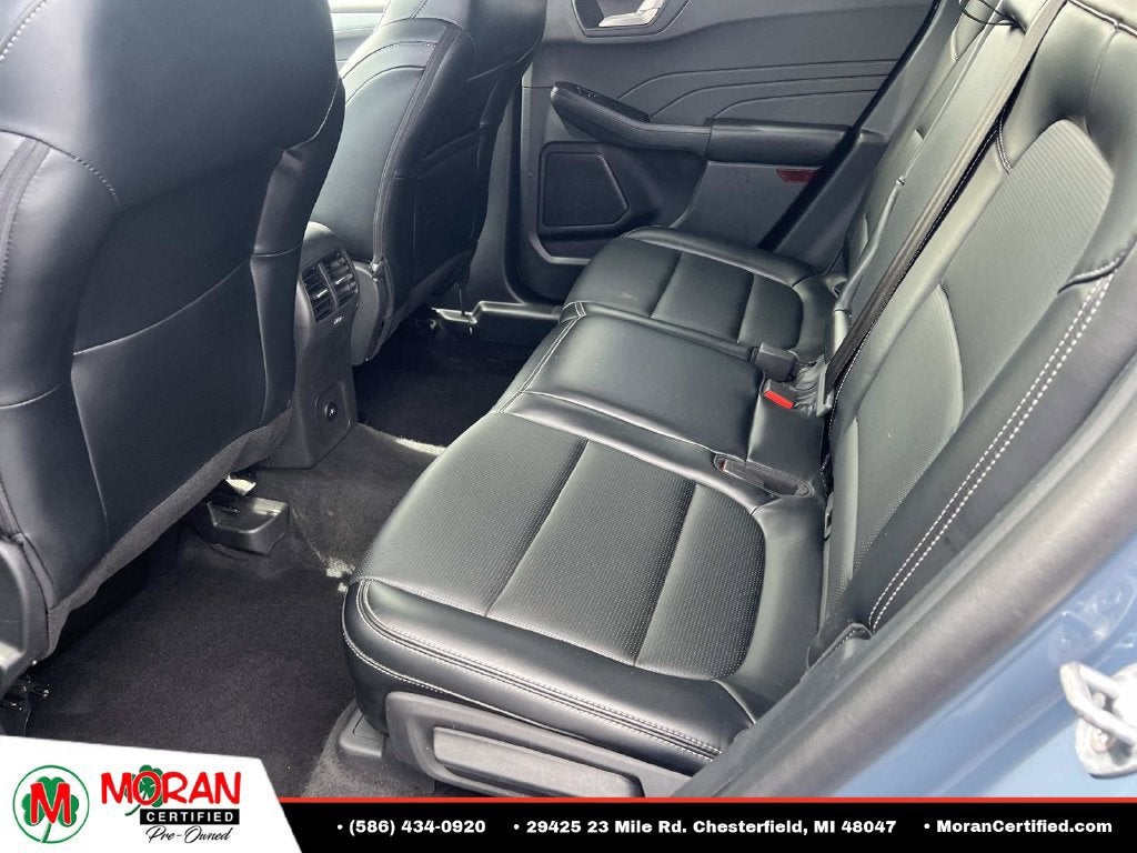 2025 Ford Escape Platinum