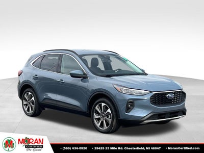2025 Ford Escape Platinum