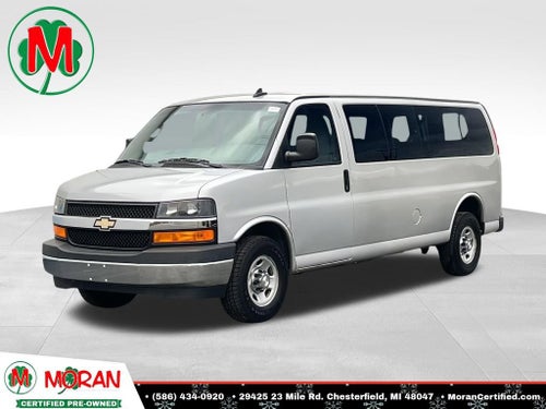 2017 Chevrolet Express Passenger 3500 LT