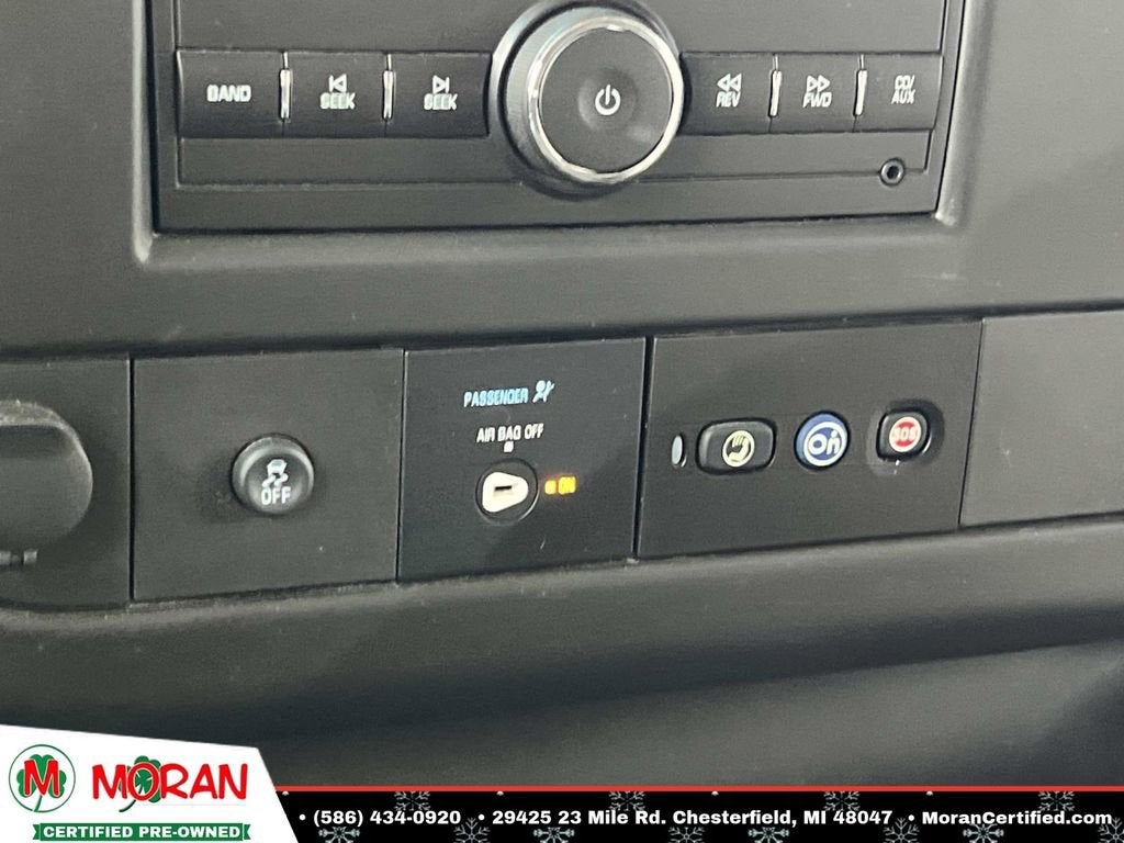 2017 Chevrolet Express Passenger 3500 LT