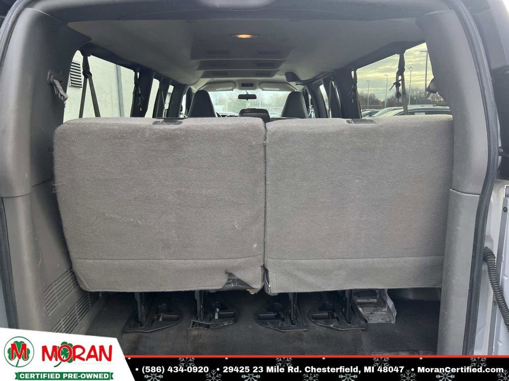 2017 Chevrolet Express Passenger 3500 LT