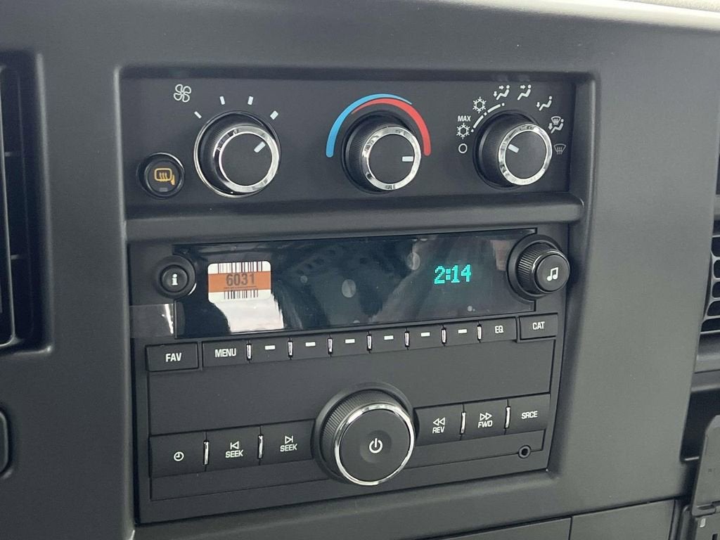 2025 Chevrolet Express Cargo 2500 WT