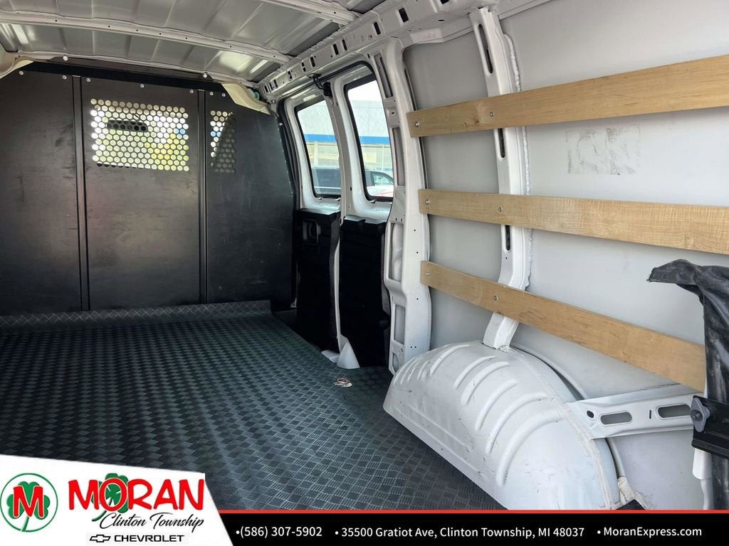 2024 Chevrolet Express Cargo 2500 WT