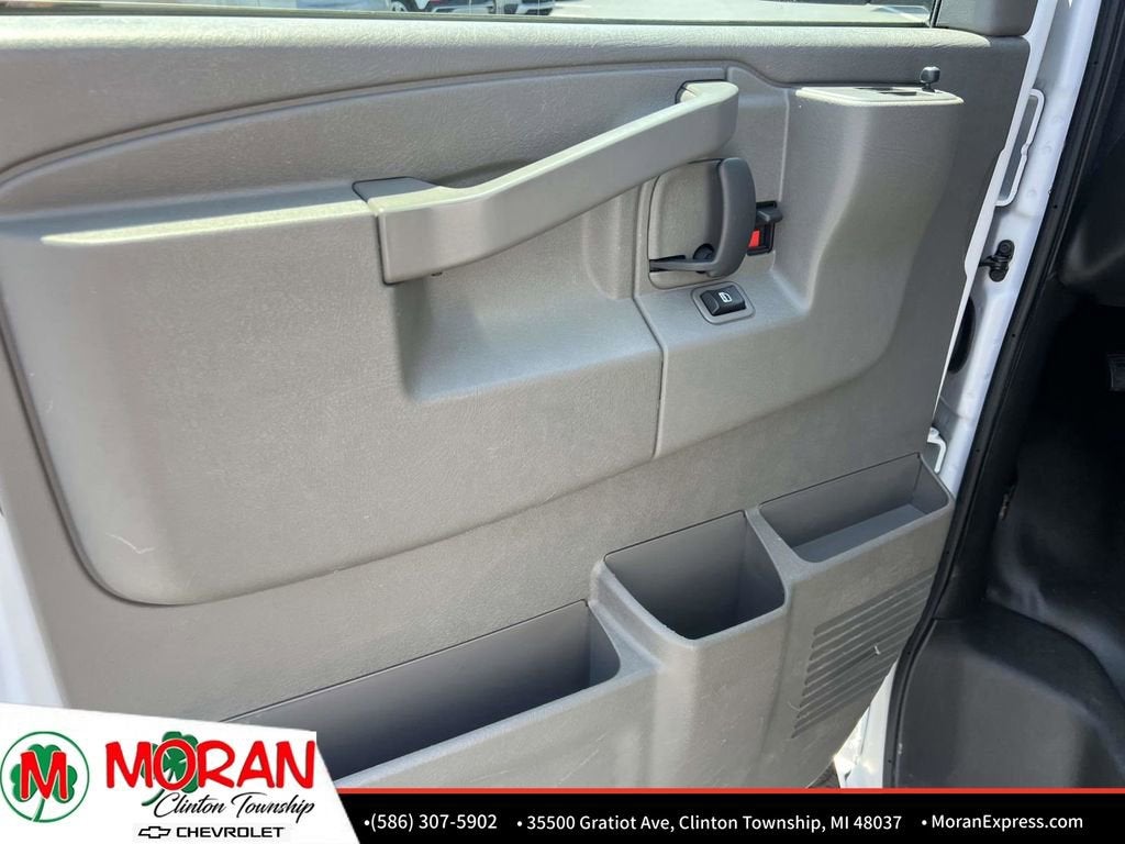 2024 Chevrolet Express Cargo 2500 WT