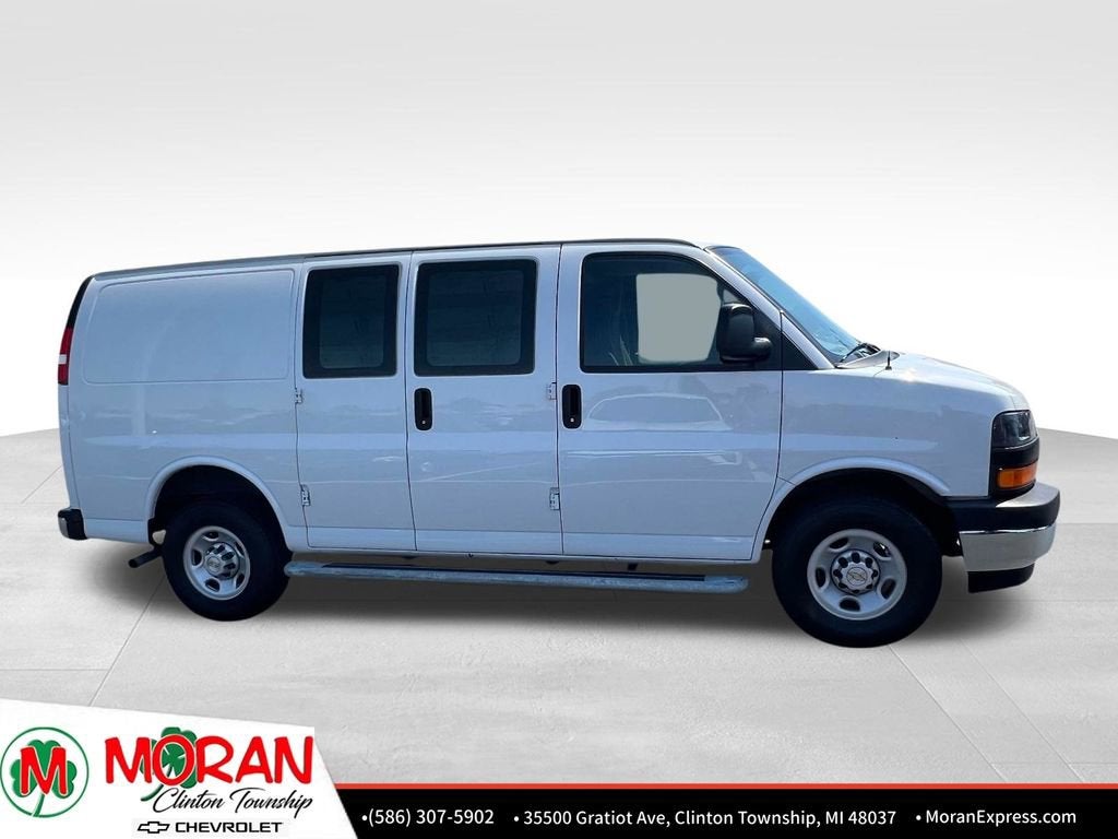 2024 Chevrolet Express Cargo 2500 WT