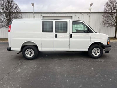 2025 Chevrolet Express Cargo 2500 WT