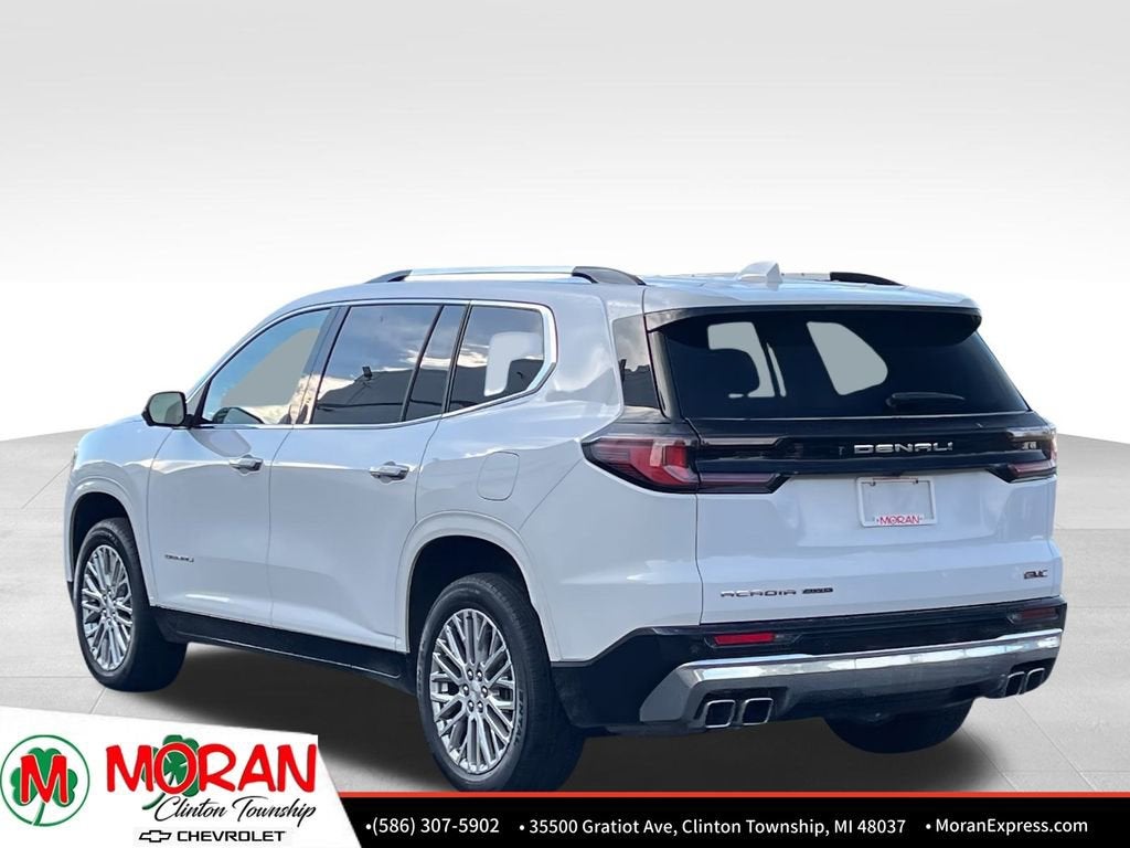 2024 GMC Acadia Denali