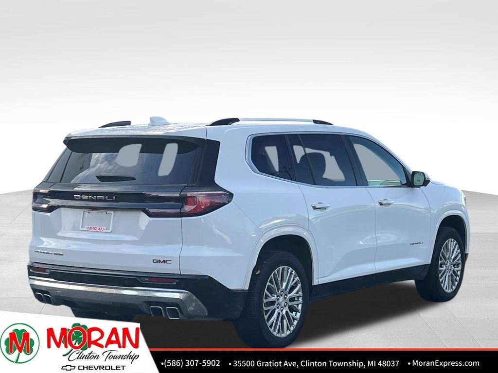 2024 GMC Acadia Denali