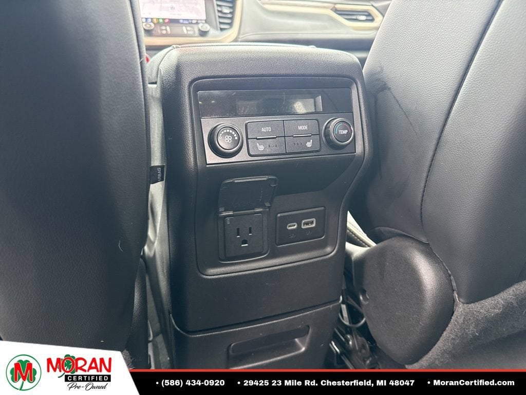 2022 GMC Acadia Denali
