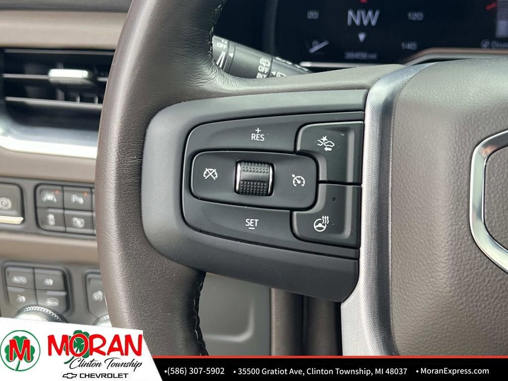2022 GMC Yukon SLT