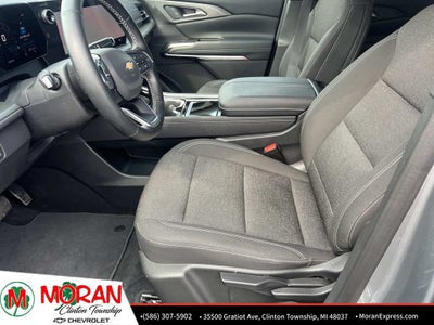 2024 Chevrolet Traverse LS