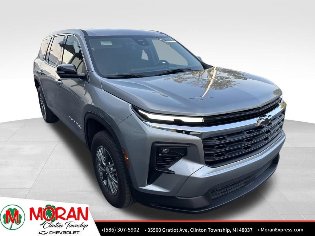 2024 Chevrolet Traverse LS