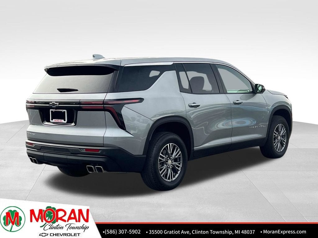 2024 Chevrolet Traverse LS
