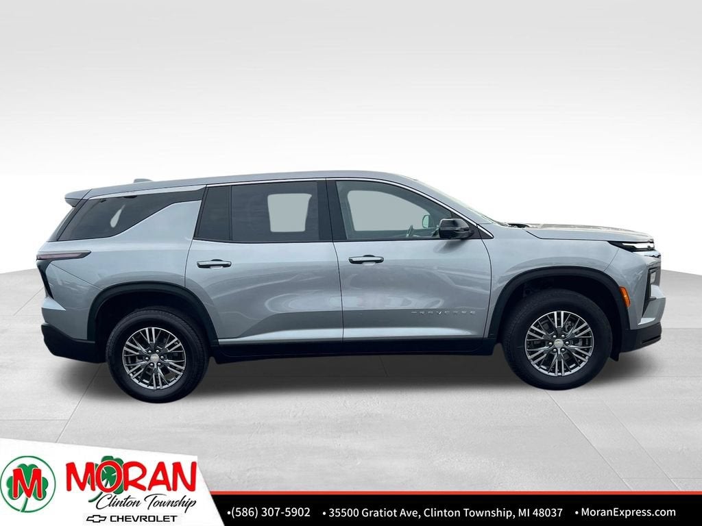 2024 Chevrolet Traverse LS