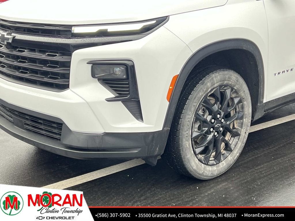 2024 Chevrolet Traverse LT