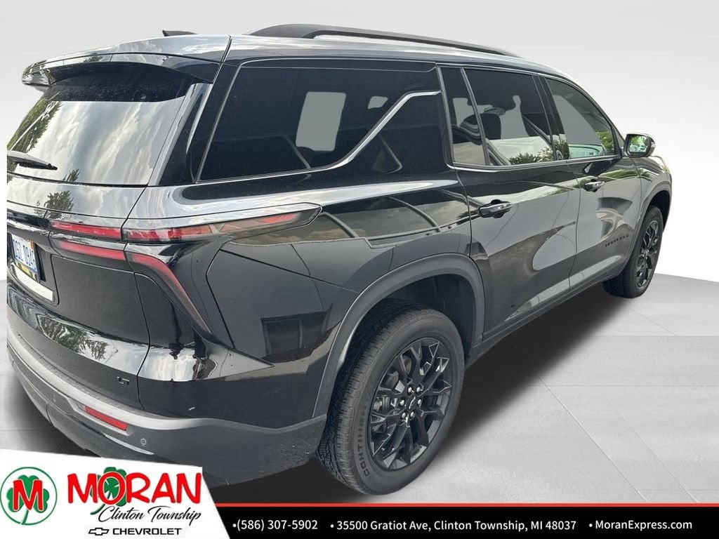 2024 Chevrolet Traverse LT