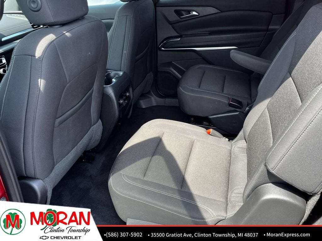 2024 Chevrolet Traverse LT